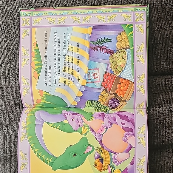 2 Hardcover Childrens's Books - Picture 5 of 5